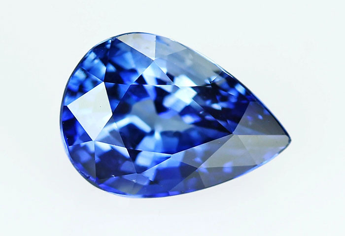 Драгоценный камень: сапфир