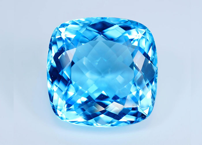 Драгоценный камень: топаз